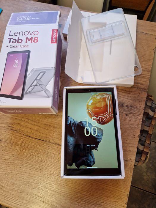 Tab Lenovo M8 Gen.4   la cutie Husa +folie