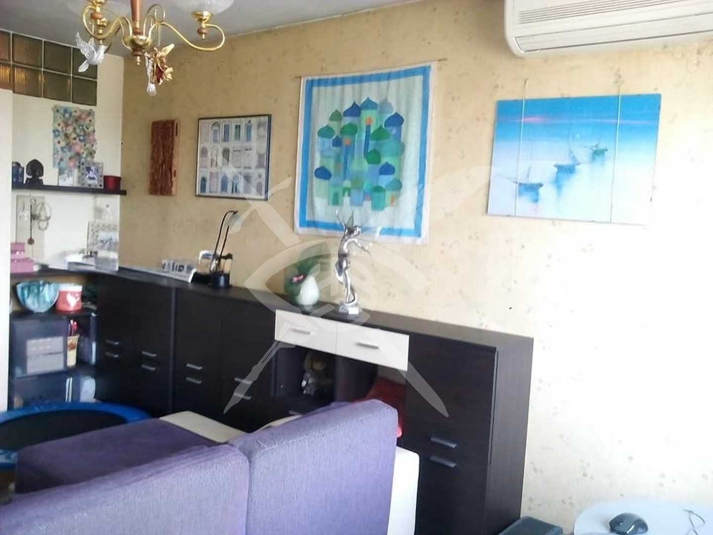 Двустаен апартамент в жк. Оборище № 88599