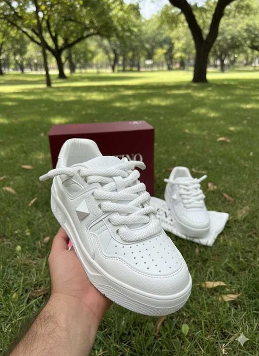 Adidasi Valentino Garavani Alb - Adidasi Casual Premium