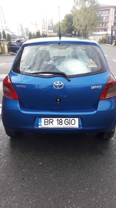 TOYOTA YARIS 2007 ,1450 euro urgent