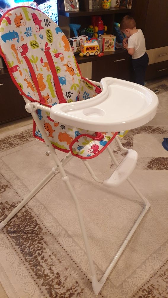 Se vând produse bebe ca noi
