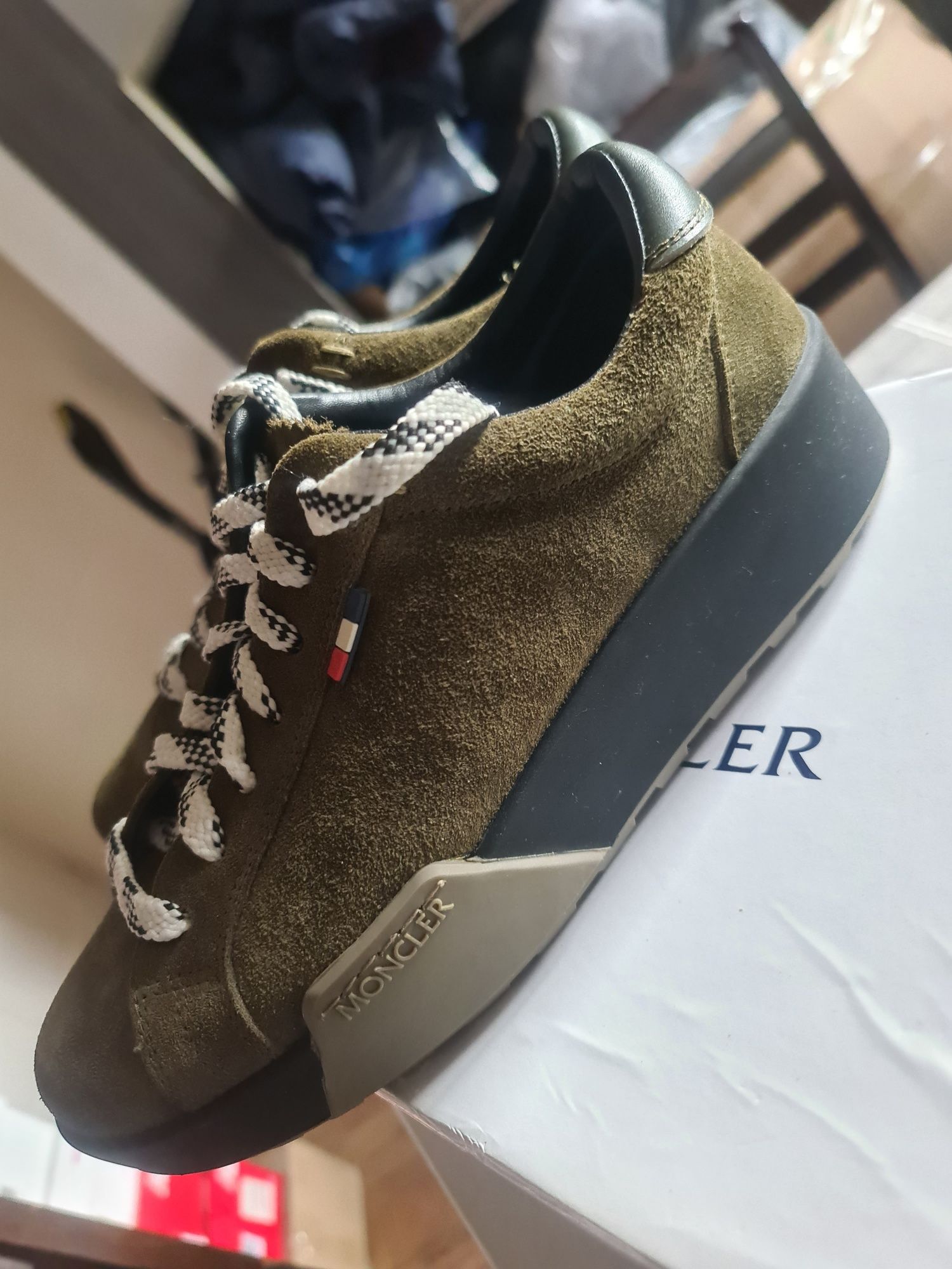 Обувки Moncler, 42