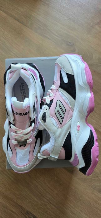 Дамски спортни маратонки обувки Balenciaga