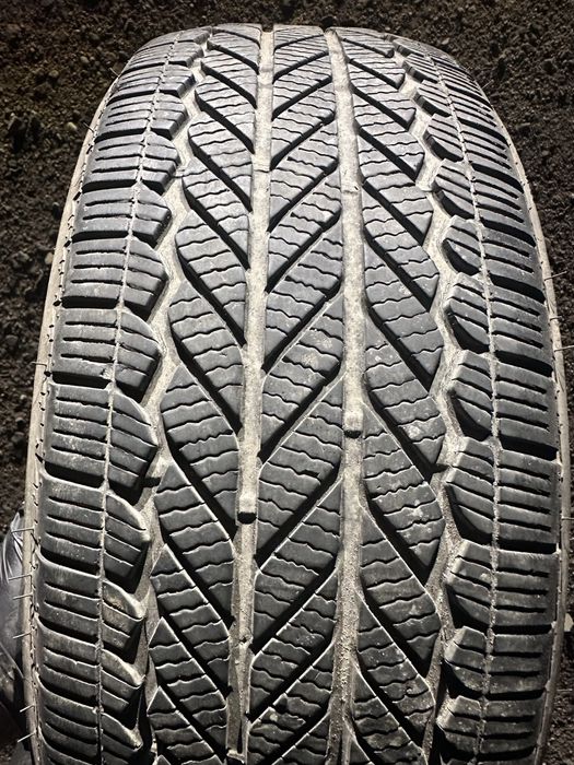 Шина 215/55R17 (1шт)
