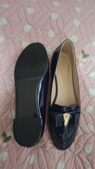 Новые женские туфли