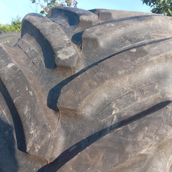 Cauciucuri 440/65R24  Bkt Anvelope sh UTILAJE AGRICOLE