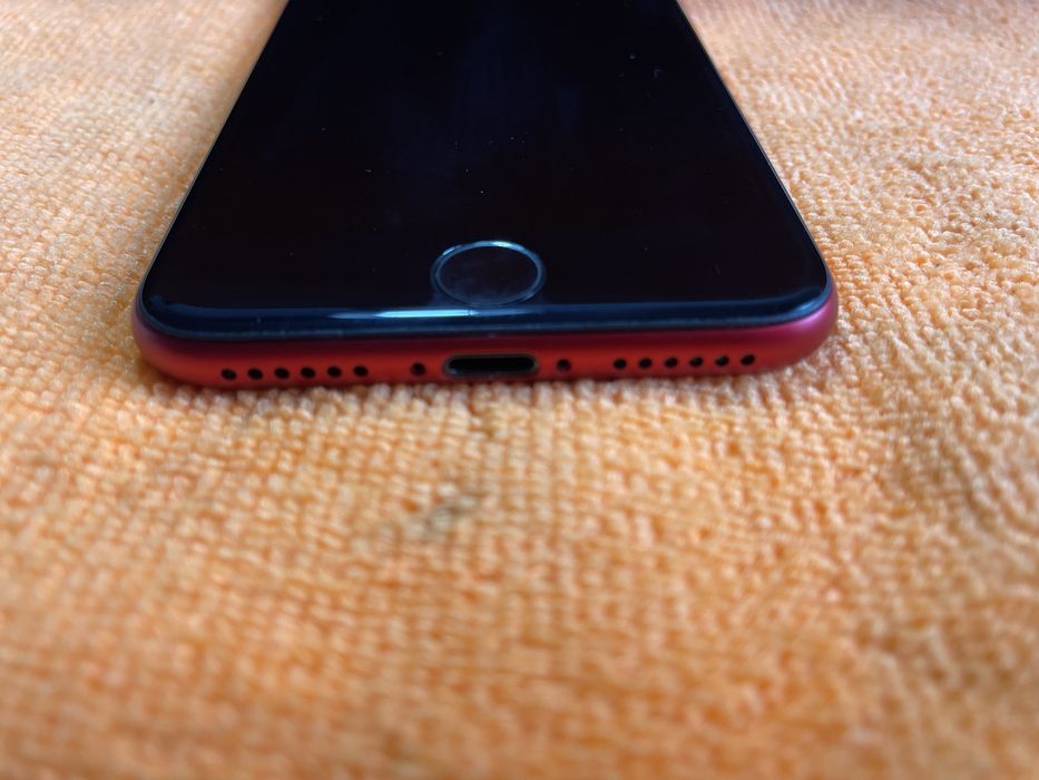 Iphone 7 Red impecabil