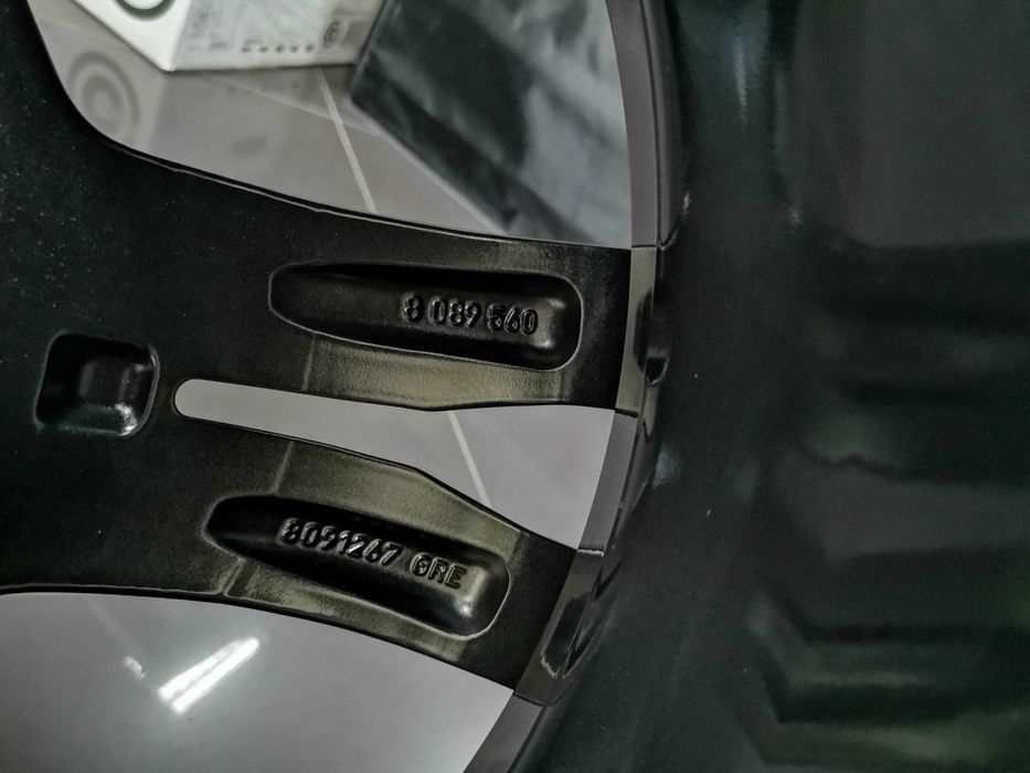 19" BMW Джанти Style 812 M Гуми Датчици БМВ M5 F90 M8 F91 F92 F93