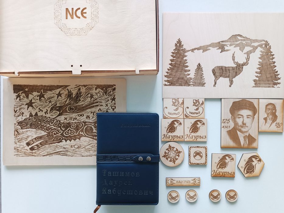 Гравировка по дереву, коже на заказ. Блокноты, портреты, сувениры.