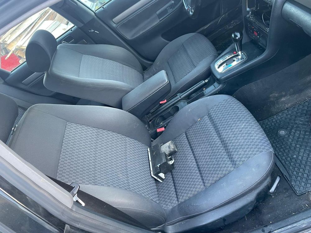 на части Audi A4 B5 2.4i фейс /2din,bose,full fis/