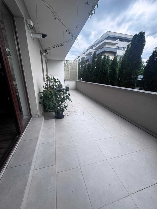 Proprietar inchiriez apartament 2 camere + parcare, zona Eugen Ionesco