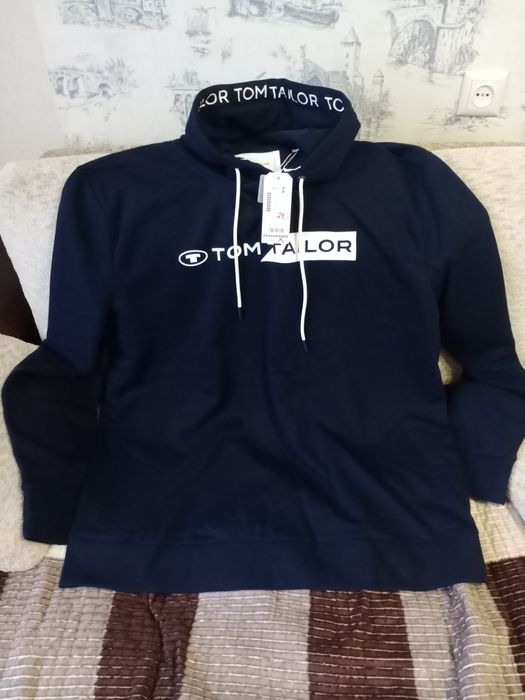 Толстовки мужские