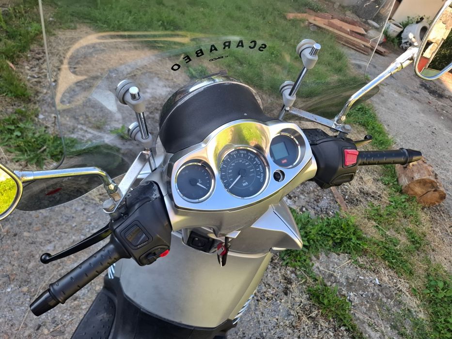 Motoscuter Aprilia Scarabeo