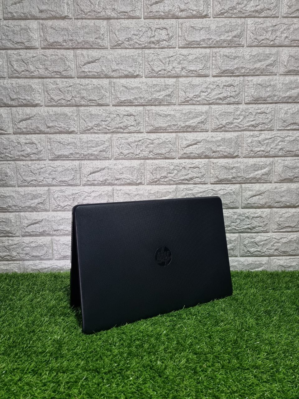 Hp арзон сифатли ноутбук сураганлар учун махсус.