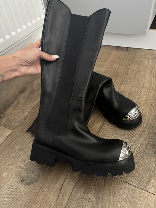Cizme din piele balenciaga