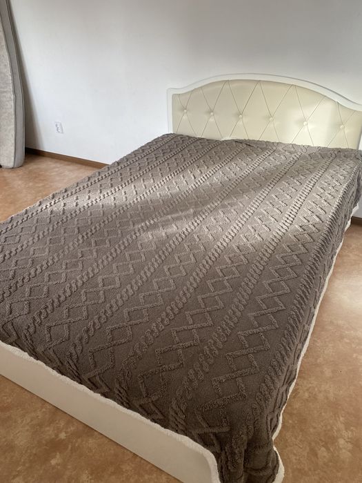 Продам новую кровать