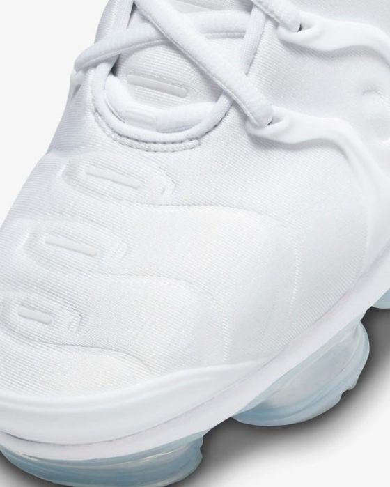 НОВИ! Nike Vapormax Plus "Triple White"