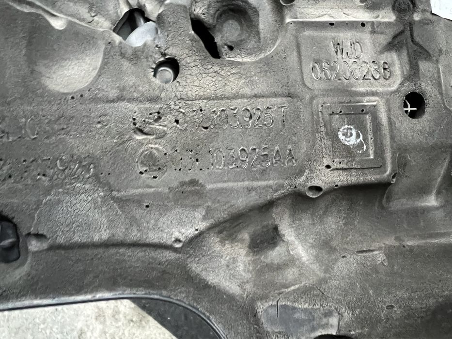 Capac motor passat b7,skoda,seat,etc motor cffb