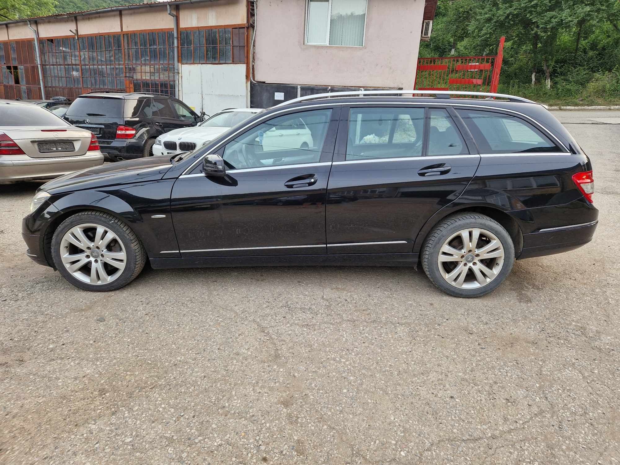 Mercedes W204 C320CDI 4Matic ксенон теглич комби автоматик НА ЧАСТИ!
