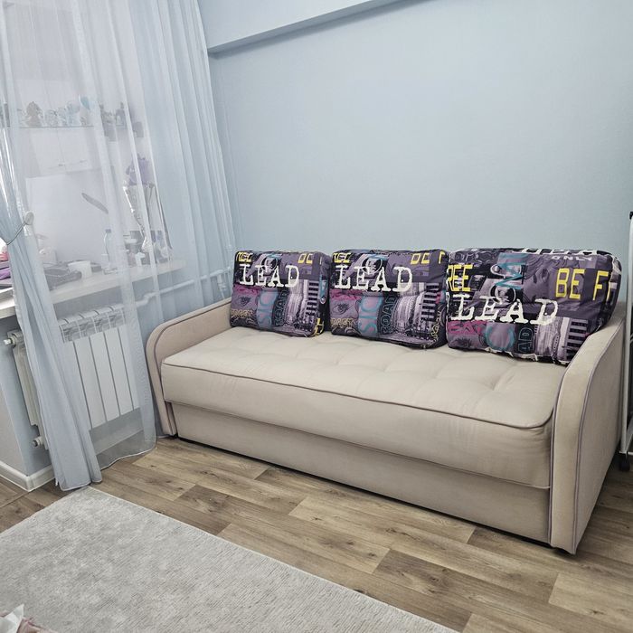 Продам диван , на независимых пружинах