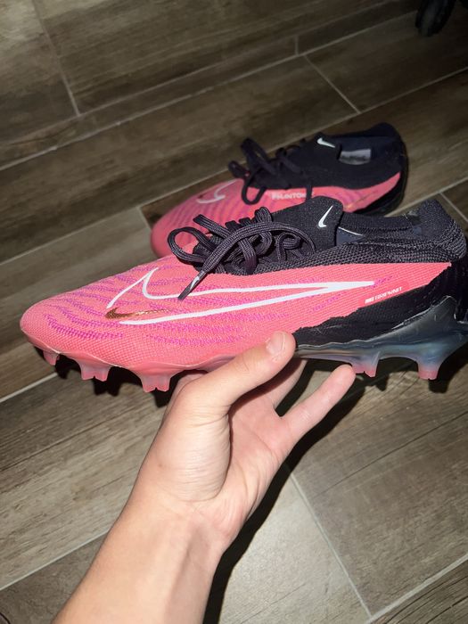 Продается бутсы  nike фантомы