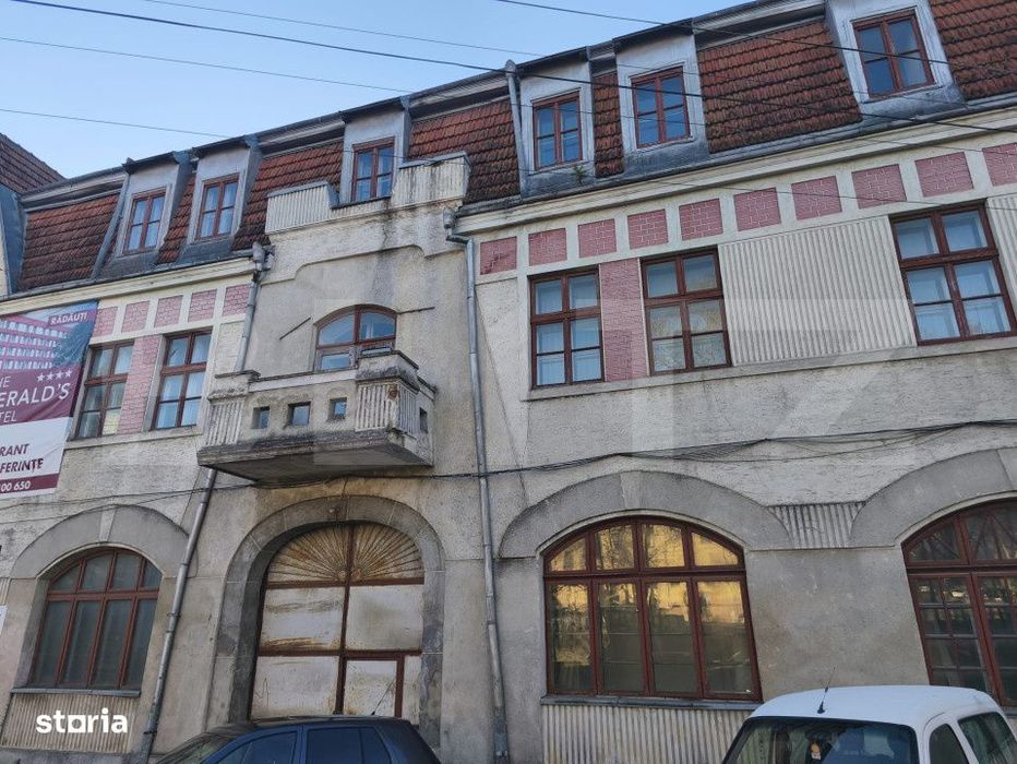 Spatiu multifunctional, zona ultracentrala, 1883mp, Siret