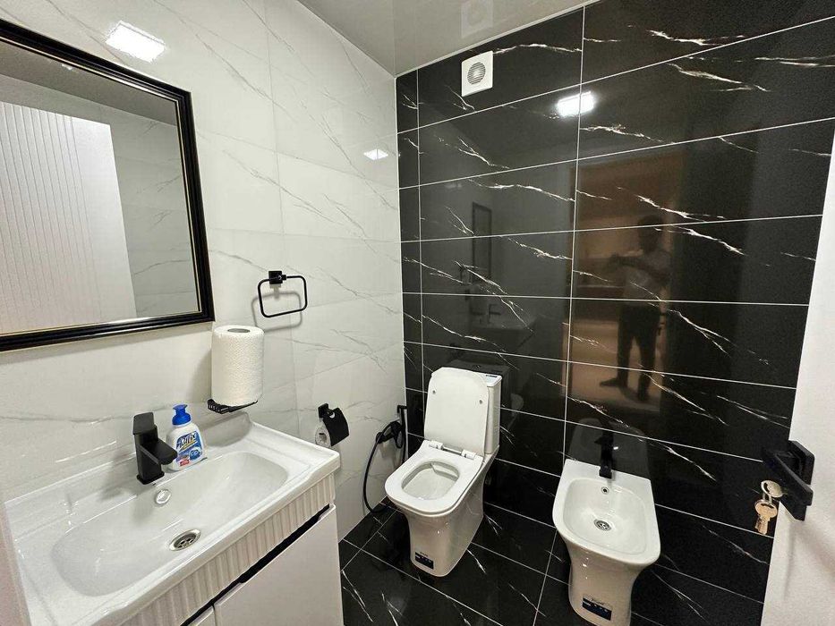 Сдается в аренду офис на Ц-1 ор-р Чайкоф 100м2 4 комнаты срочно