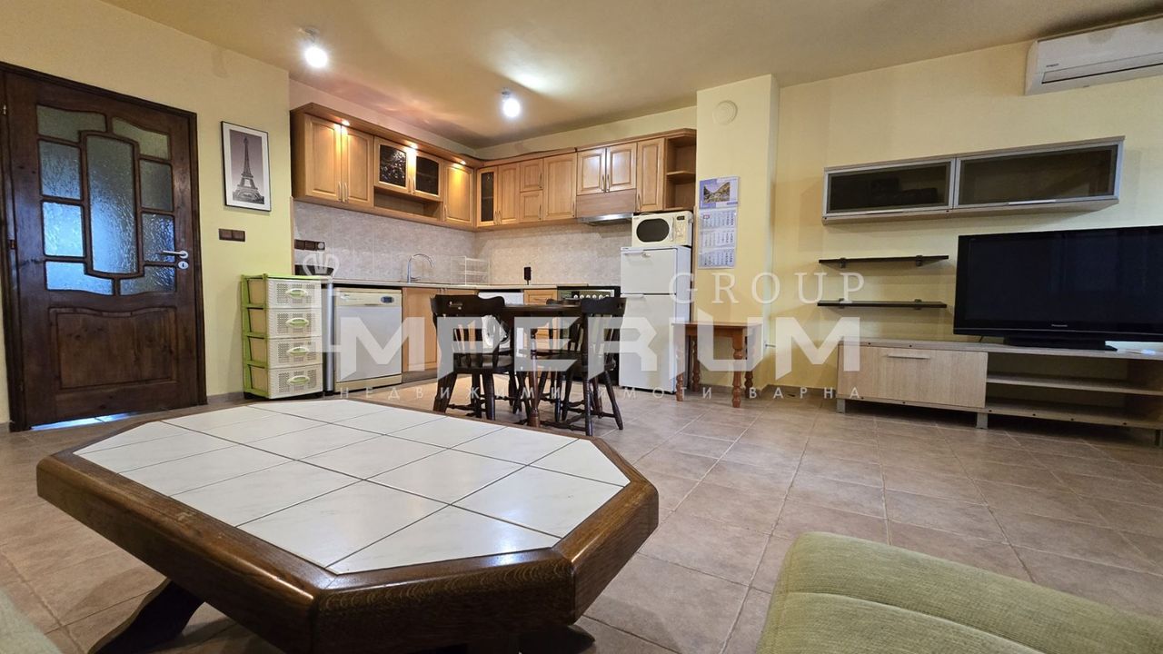 Продава се Двустаен апартамент в Варна, Левски - 93 кв.м за 1774 €/кв.м - Снимка #2