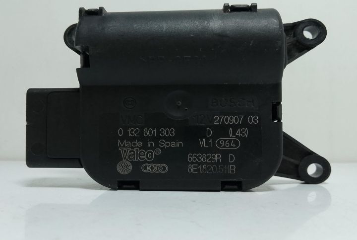 Motoras  clapeta aeroterma  0132801303 / 8E1820511B Audi A4 B7 seria