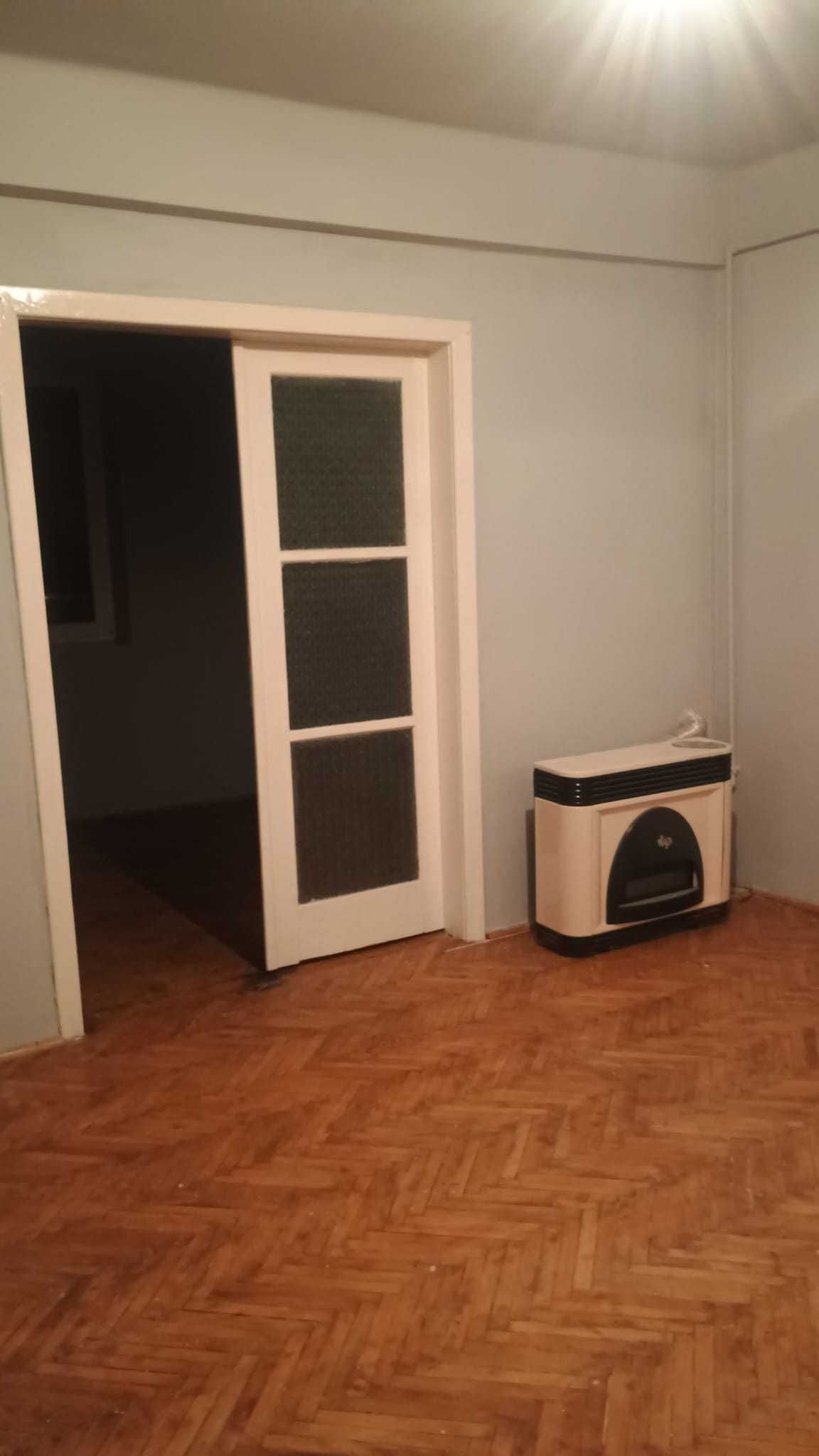 Vand ap 2 camere str A Vlaicu 59, et 2 43 mp