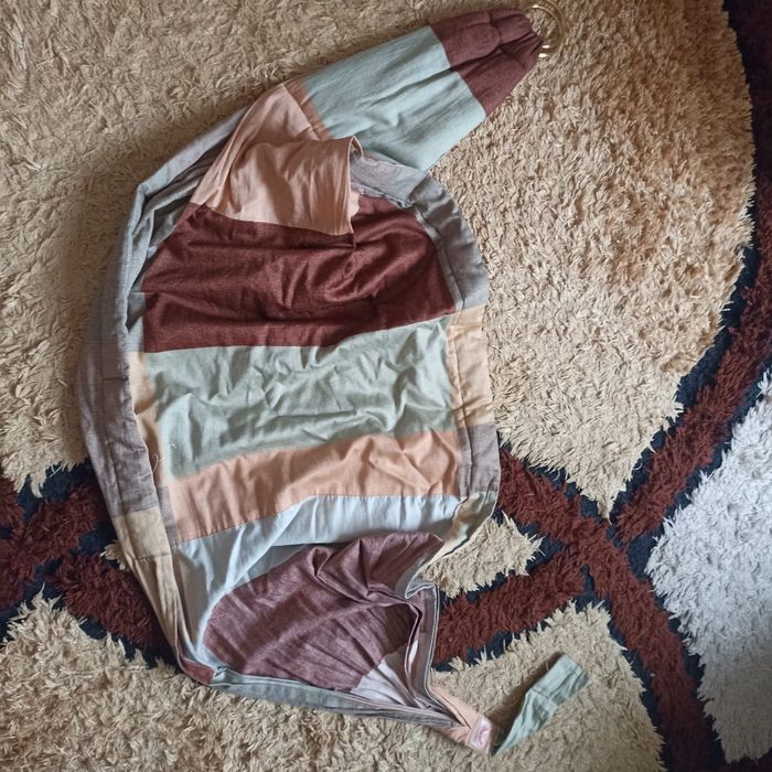 Продам слинг для новорожденных. Хорошее состояние.