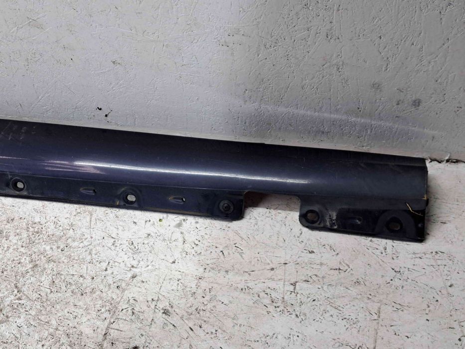 Prag lateral stanga Mercedes Clasa C (W203) [Fabr 2000-2007]