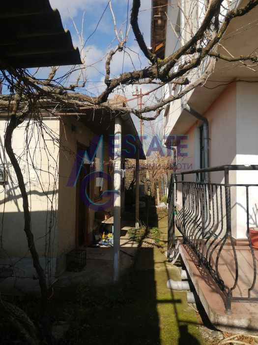 Продава се Къща в с. Ливада, Област Бургас - 198 кв.м за 556 €/кв.м - Снимка #10