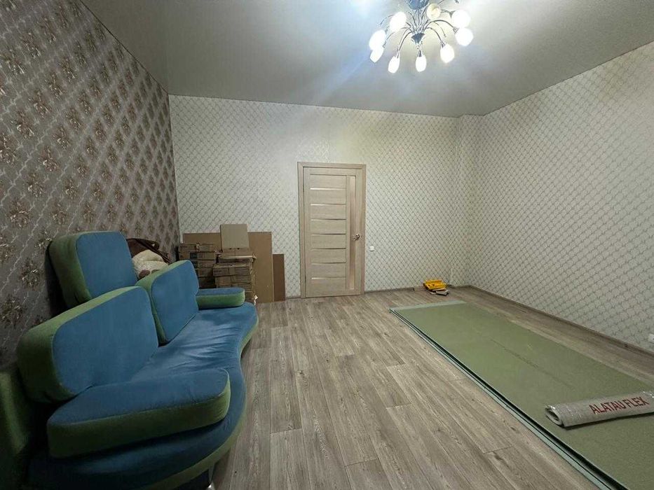 Продаю 2-комнатную квартиру Болгарка по ул.Панфилова р-н ТЮЗ