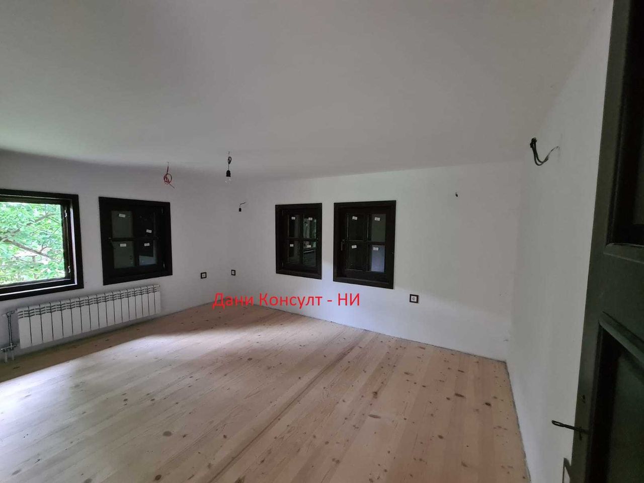 Продава се Къща в с. Боженците, Област Габрово - 120 кв.м за 2250 €/кв.м - Снимка #3
