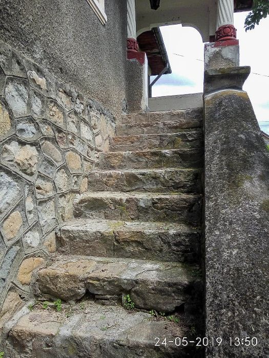 Casa cu teren la 30km de Sinaia