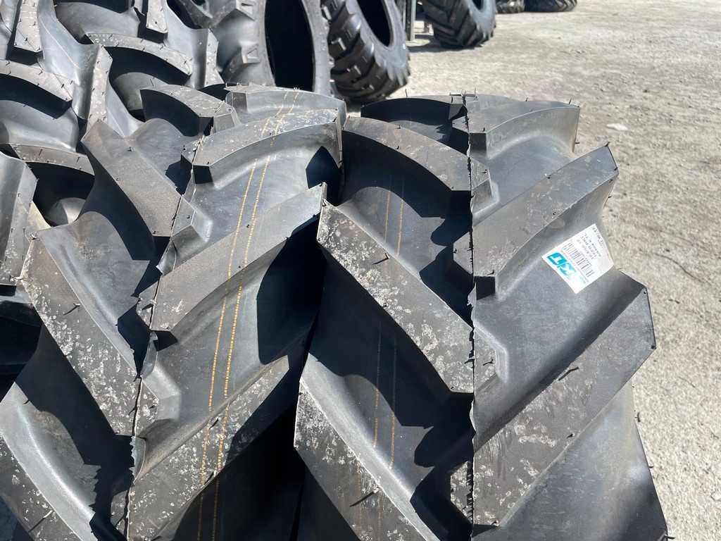 Anvelope noi 10.5/80-18 cu 10 pliuri marca BKT pentru tractor