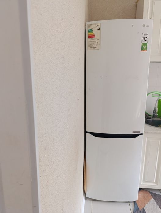 Холодильник LG inverter  двухкамерный