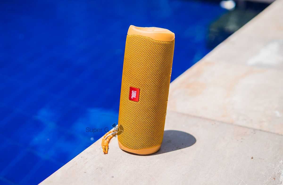 JBL FLIP 5 Портативная акустика