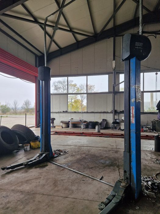 Винтов подемник марка Slift