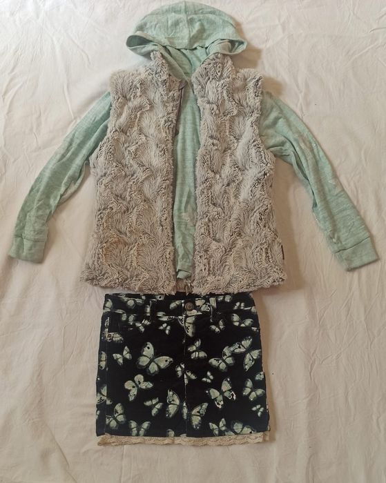 Lot haine fetițe mărimea 110-116