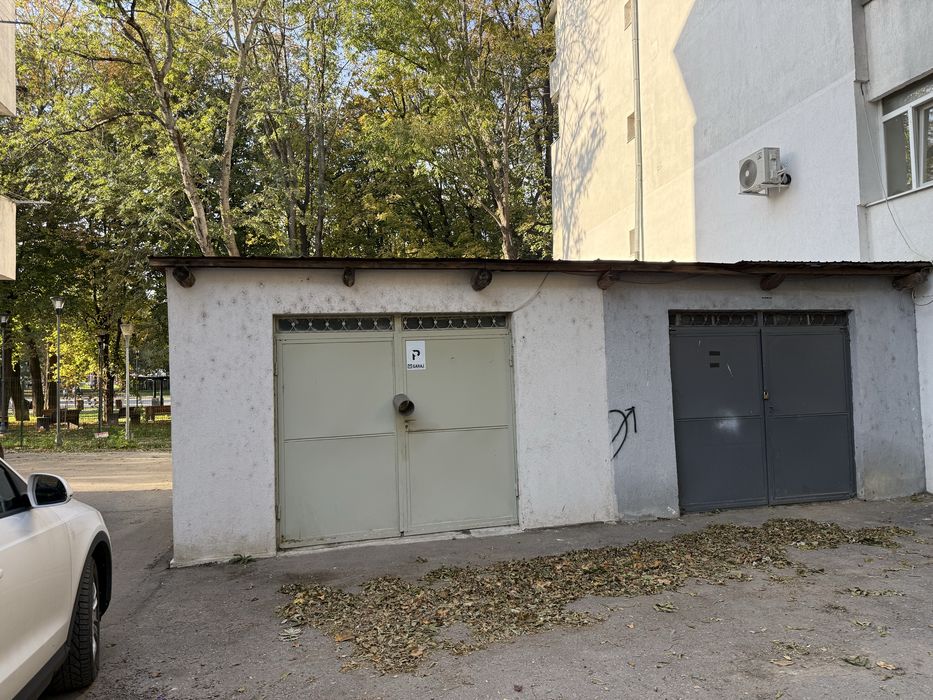 Garaj de vanzare Botosani