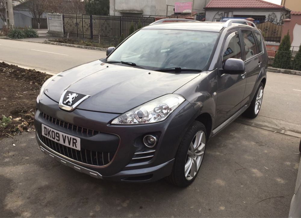 Dezmembrez Peugeot 4007 2.2 hdi 4HN cod