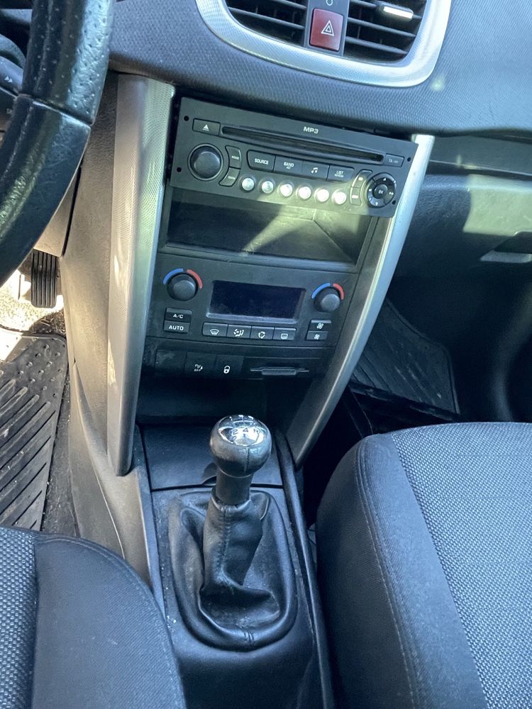 Peugeot 207 SW 1.6i 2007 на части