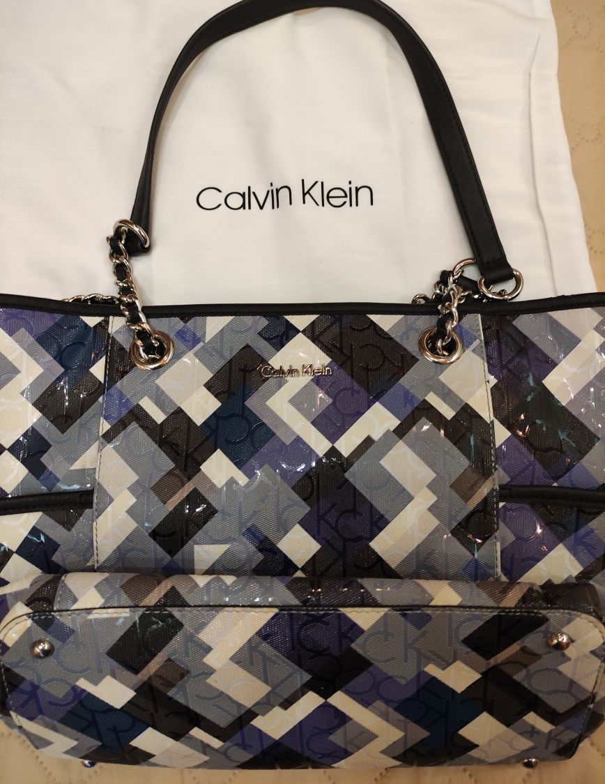 Calvin Klein чанта