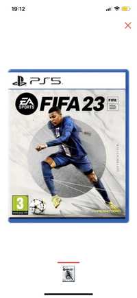 FIFA 23 PS5 продаются