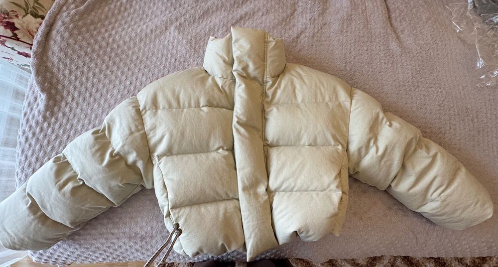 Яке пухено Off White