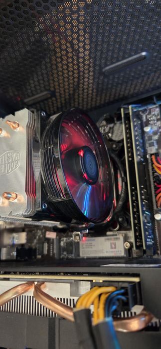 H610 / i3 12100f/ 16GB DDR4/NVME 128GB/600W /CASE 3 FAN,