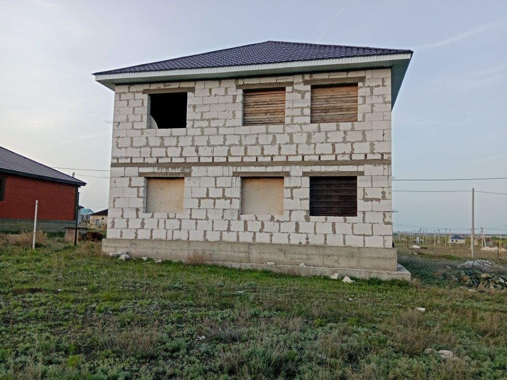 Продам коттедж черновой вариант