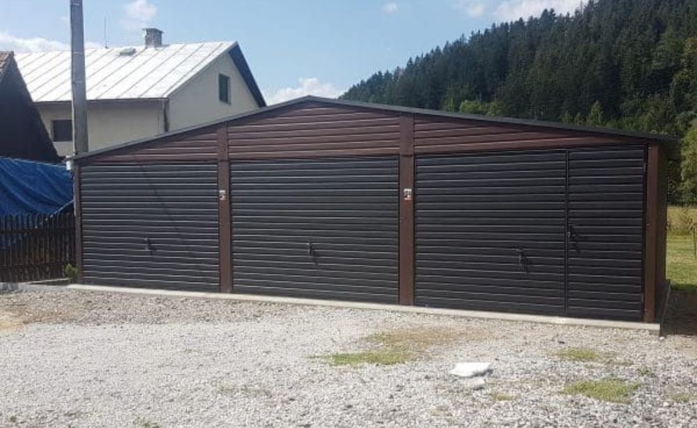 Garaje auto din structura metalica